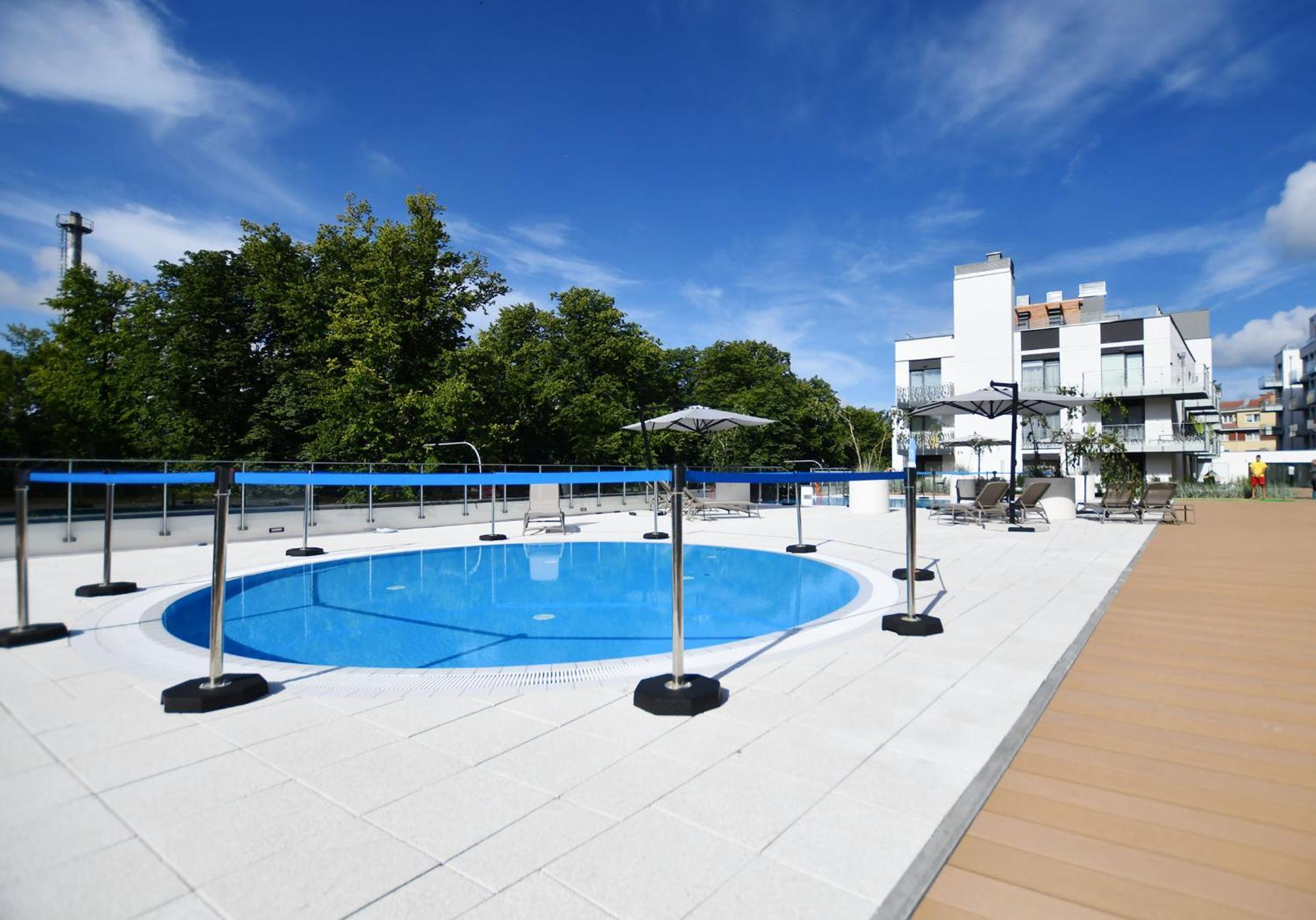 Nadmorskie Tarasy Z Basenami - Navigator Apartament Kołobrzeg